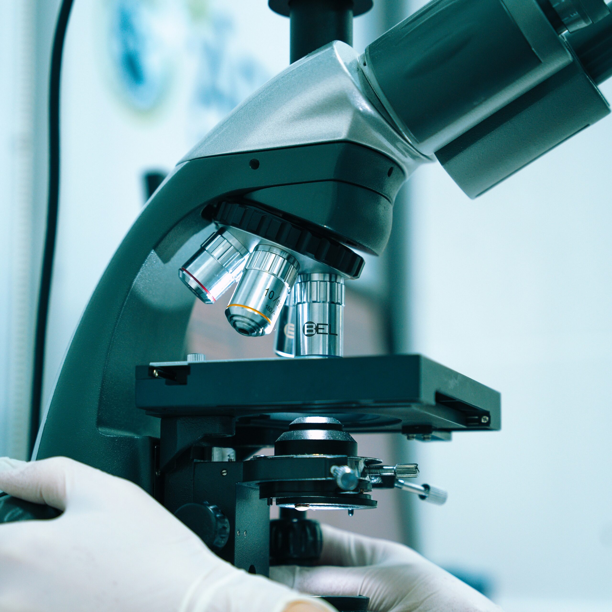 Real-world artificial intelligence-based opportunistic screening for diabetic retinopathy in endocrinology and indigenous healthcare settings in Australia